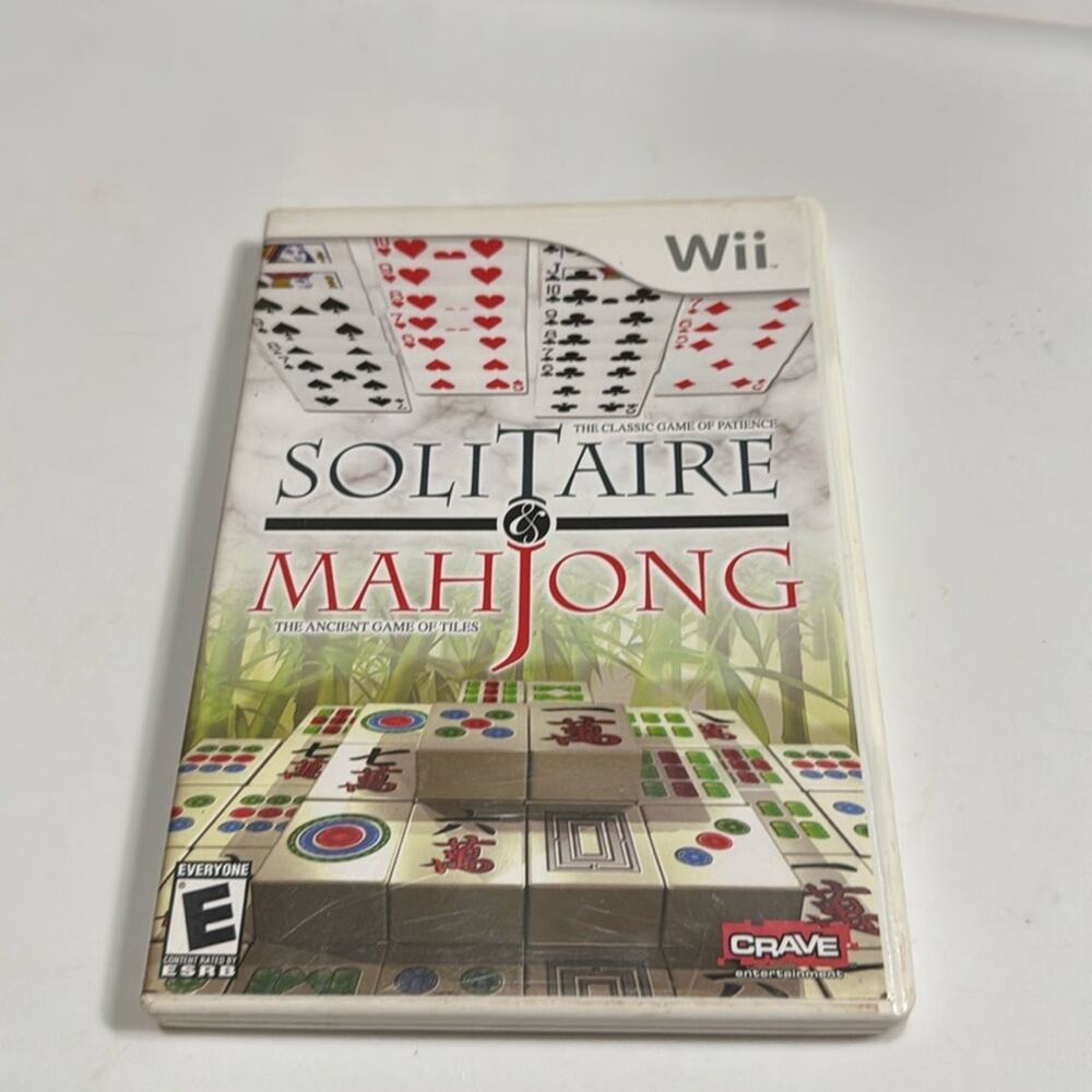 Nintendo Wii Solitaire & Mahjong Game USED